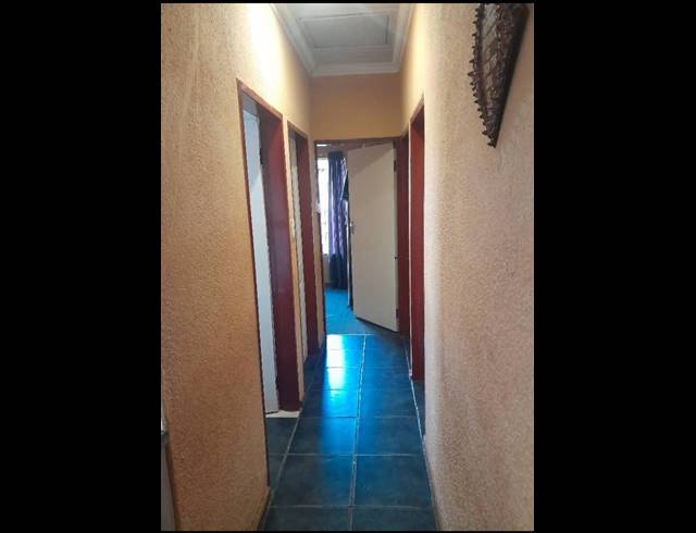 3 BEDROOM HOUSE FOR SALE IN TLHABANE WEST